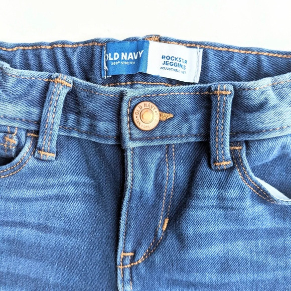 Girls’ H&M & Old Navy Sweater & Jeans Bundle - Picture 9 of 11